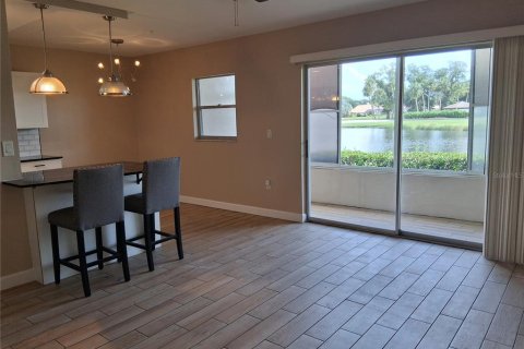 Copropriété à louer à Sarasota, Floride: 1 chambre, 66.61 m2 № 2379095 - photo 4