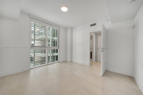 Condo in Bay Harbor Islands, Florida, 2 bedrooms  № 2088815 - photo 30