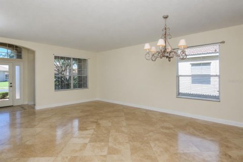 House in Bradenton, Florida 4 bedrooms, 272.2 sq.m. № 2237776 - photo 4