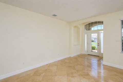 House in Bradenton, Florida 4 bedrooms, 272.2 sq.m. № 2237776 - photo 3