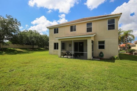 House in Bradenton, Florida 4 bedrooms, 272.2 sq.m. № 2237776 - photo 11