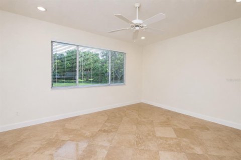 House in Bradenton, Florida 4 bedrooms, 272.2 sq.m. № 2237776 - photo 17