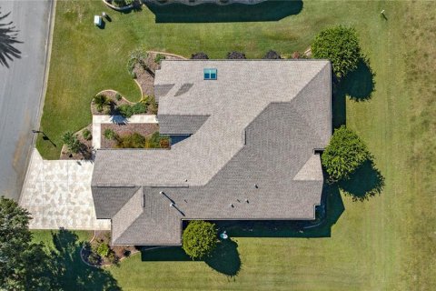 House in Summerfield, Florida 3 bedrooms, 199.65 sq.m. № 1909794 - photo 6