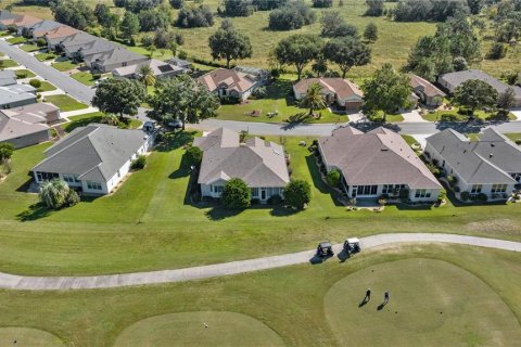 House in Summerfield, Florida 3 bedrooms, 199.65 sq.m. № 1909794 - photo 7