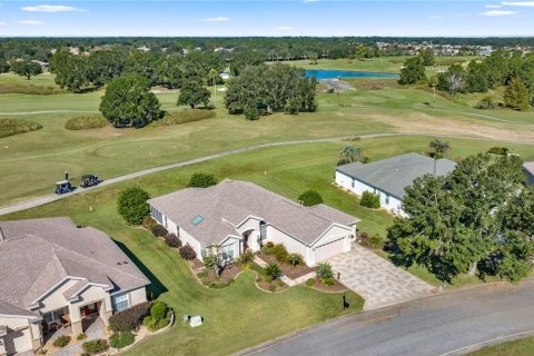 House in Summerfield, Florida 3 bedrooms, 199.65 sq.m. № 1909794 - photo 8