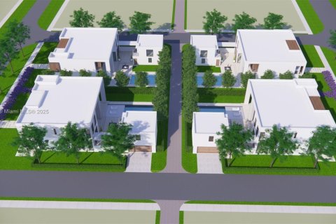 House in Miami Springs, Florida 501.67 sq.m. № 1932081 - photo 1