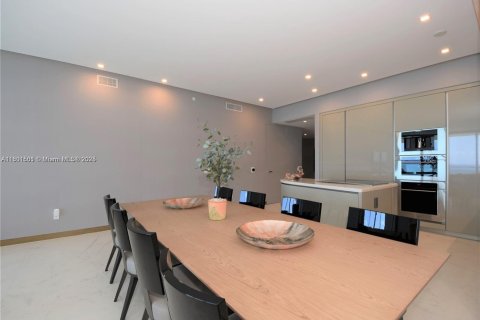 Снять в аренду кондоминиум в Санни-Айлс-Бич, Флорида 3 спальни, 210.98м2, № 1963352 - фото 22