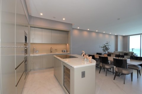 Снять в аренду кондоминиум в Санни-Айлс-Бич, Флорида 3 спальни, 210.98м2, № 1963352 - фото 15