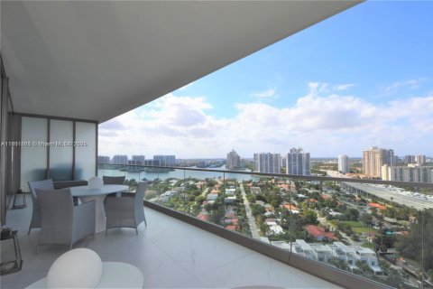 Снять в аренду кондоминиум в Санни-Айлс-Бич, Флорида 3 спальни, 210.98м2, № 1963352 - фото 8