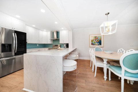 Condo in Clearwater, Florida, 2 bedrooms  № 1608494 - photo 4