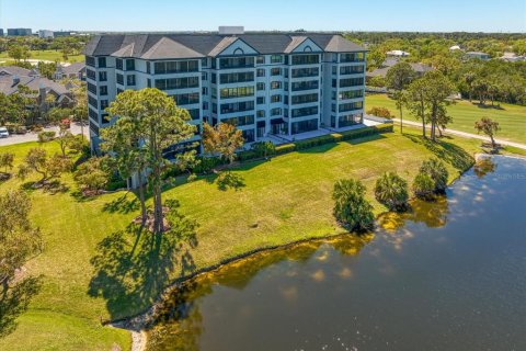 Condo in Clearwater, Florida, 2 bedrooms  № 1608494 - photo 1