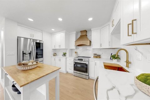 Casa en venta en Tarpon Springs, Florida, 3 dormitorios, 201.04 m2 № 1833382 - foto 7