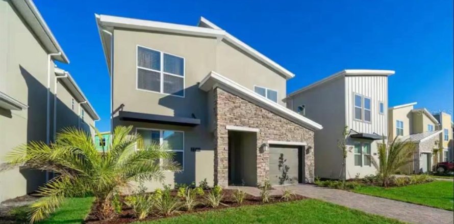 Casa en Kissimmee, Florida 5 dormitorios, 305.83 m2 № 1909241