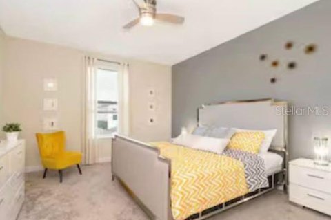 Casa en venta en Kissimmee, Florida, 5 dormitorios, 305.83 m2 № 1909241 - foto 6