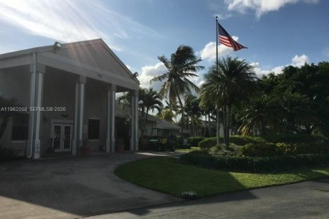 Copropriété à louer à Homestead, Floride: 2 chambres, 90.12 m2 № 2023877 - photo 20