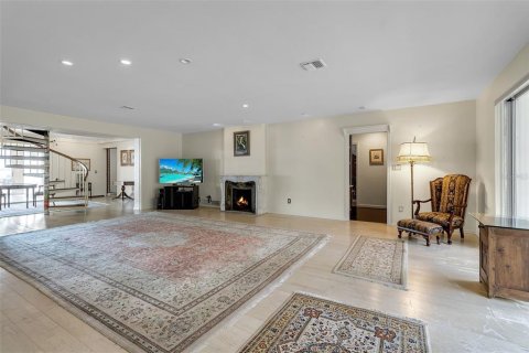 House in Sarasota, Florida 4 bedrooms, 506.32 sq.m. № 2155803 - photo 27
