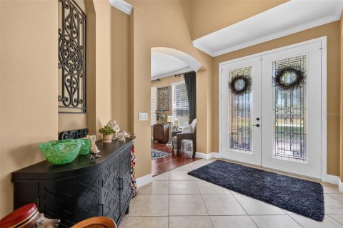 House in Mount Dora, Florida 5 bedrooms, 411.09 sq.m. № 2157801 - photo 9