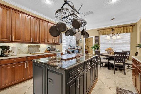 House in Mount Dora, Florida 5 bedrooms, 411.09 sq.m. № 2157801 - photo 21