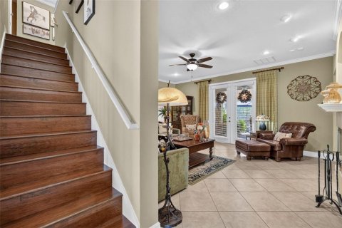 House in Mount Dora, Florida 5 bedrooms, 411.09 sq.m. № 2157801 - photo 11