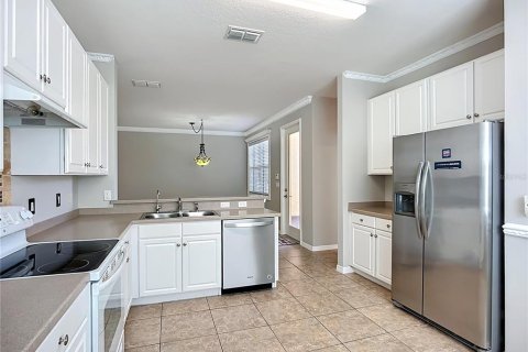 House in Wimauma, Florida 3 bedrooms, 158.77 sq.m. № 1681863 - photo 11