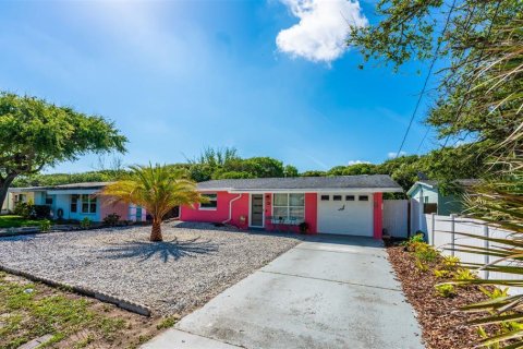 Apartamento en alquiler en New Smyrna Beach, Florida, 2 dormitorios, 95.32 m2 № 1554589 - foto 1