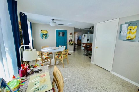 Apartamento en alquiler en New Smyrna Beach, Florida, 2 dormitorios, 95.32 m2 № 1554589 - foto 10