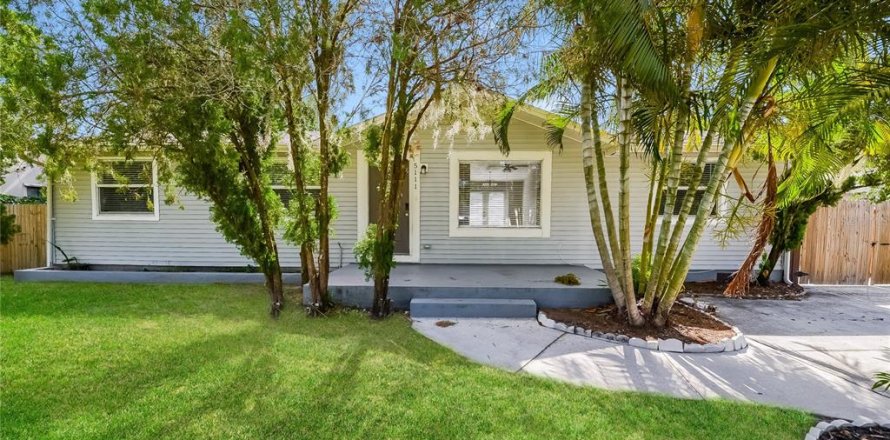 Casa en MAGNOLIA PARK en Bradenton, Florida 4 dormitorios, 115.94 m2 № 1865994