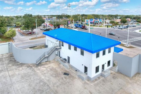 Снять в аренду коммерческую недвижимость в Уинтер-Хейвен, Флорида 952.9м2, № 2097795 - фото 5