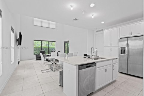 Touwnhouse à vendre à Boca Raton, Floride: 4 chambres, 230.96 m2 № 2068552 - photo 10