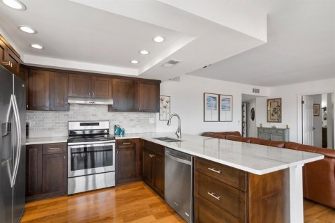 Condominio en alquiler en Saint Petersburg, Florida, 2 dormitorios, 97.55 m2 № 1886243 - foto 9