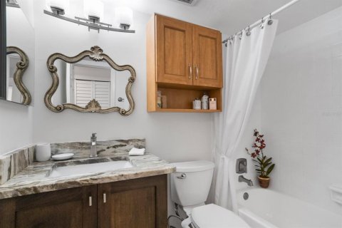 Condominio en alquiler en Saint Petersburg, Florida, 2 dormitorios, 97.55 m2 № 1886243 - foto 24