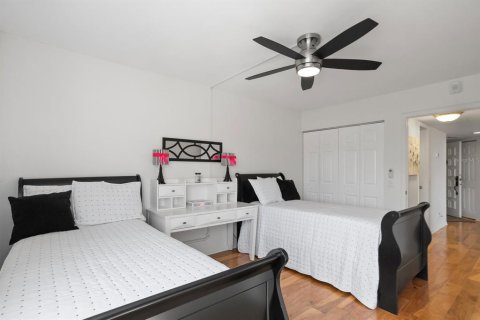 Condominio en alquiler en Saint Petersburg, Florida, 2 dormitorios, 97.55 m2 № 1886243 - foto 23