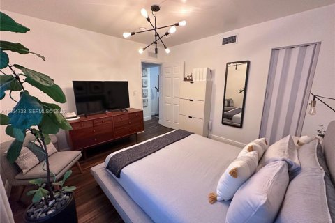 Casa en alquiler en Miami, Florida, 1 dormitorio, 51.1 m2 № 2009259 - foto 5