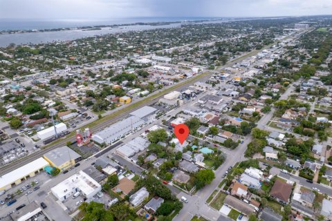 Casa en venta en West Palm Beach, Florida, 3 dormitorios, 123.93 m2 № 2175336 - foto 17
