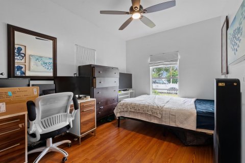 Casa en venta en West Palm Beach, Florida, 3 dormitorios, 123.93 m2 № 2175336 - foto 19