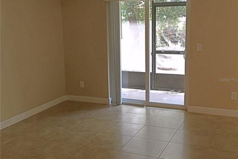Copropriété à louer à Orlando, Floride: 2 chambres, 84.08 m2 № 2418981 - photo 3
