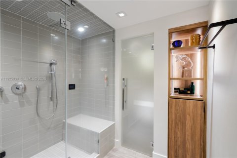 Купить кондоминиум в Майами-Бич, Флорида 3 спальни, 196.95м2, № 2053507 - фото 23