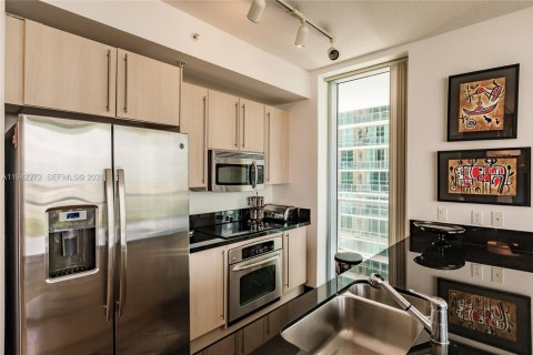 Condominio en alquiler en Miami, Florida, 2 dormitorios, 102.84 m2 № 1999807 - foto 10