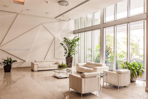 Condominio en alquiler en Miami, Florida, 2 dormitorios, 102.84 m2 № 1999807 - foto 29
