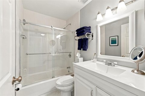 Condo in Tierra Verde, Florida, 3 bedrooms  № 2386120 - photo 24