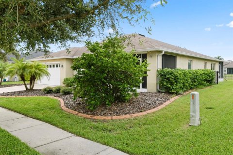 Casa en venta en Apollo Beach, Florida, 3 dormitorios, 169.36 m2 № 1914961 - foto 2