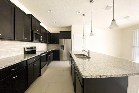Adosado en alquiler en Kissimmee, Florida, 5 dormitorios, 210.24 m2 № 1916493 - foto 5