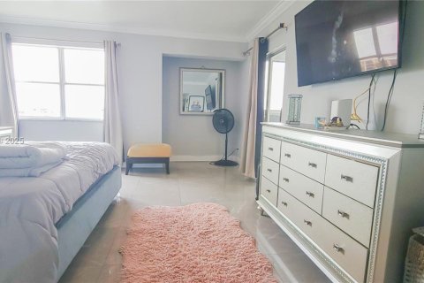 Copropriété à vendre à Lauderhill, Floride: 2 chambres, 144.93 m2 № 1934819 - photo 22