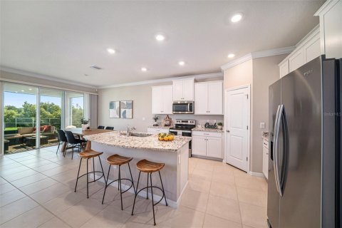 Villa ou maison à vendre à Wesley Chapel, Floride: 4 chambres, 256.04 m2 № 2132986 - photo 9