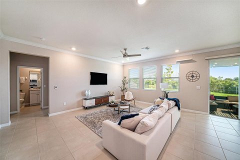 Villa ou maison à vendre à Wesley Chapel, Floride: 4 chambres, 256.04 m2 № 2132986 - photo 10