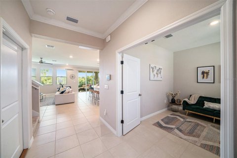 Villa ou maison à vendre à Wesley Chapel, Floride: 4 chambres, 256.04 m2 № 2132986 - photo 5
