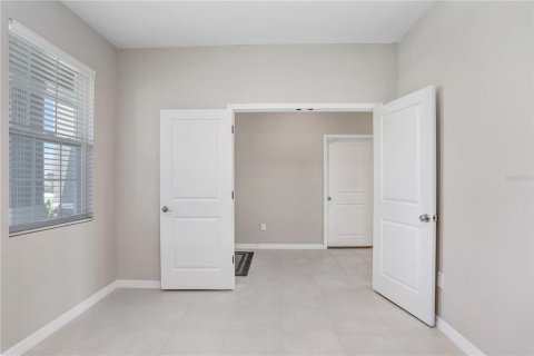 Villa ou maison à vendre à Wesley Chapel, Floride: 4 chambres, 256.04 m2 № 2132986 - photo 13