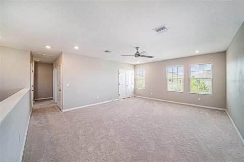 Villa ou maison à vendre à Wesley Chapel, Floride: 4 chambres, 256.04 m2 № 2132986 - photo 15