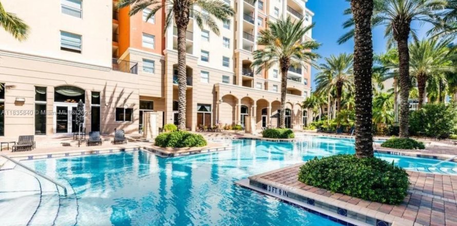 Condo in Sunny Isles Beach, Florida, 3 bedrooms № 1818677