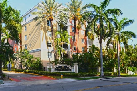 Condo in Sunny Isles Beach, Florida, 3 bedrooms  № 1818677 - photo 17